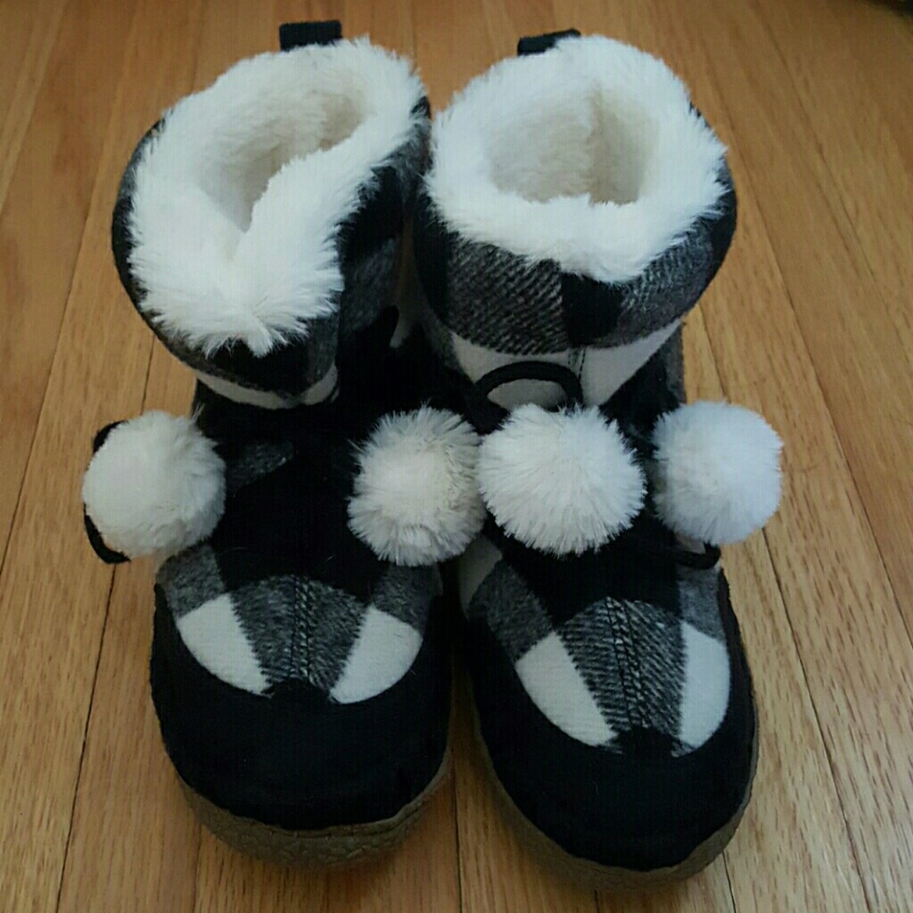 Slipper Boots size 5/6
